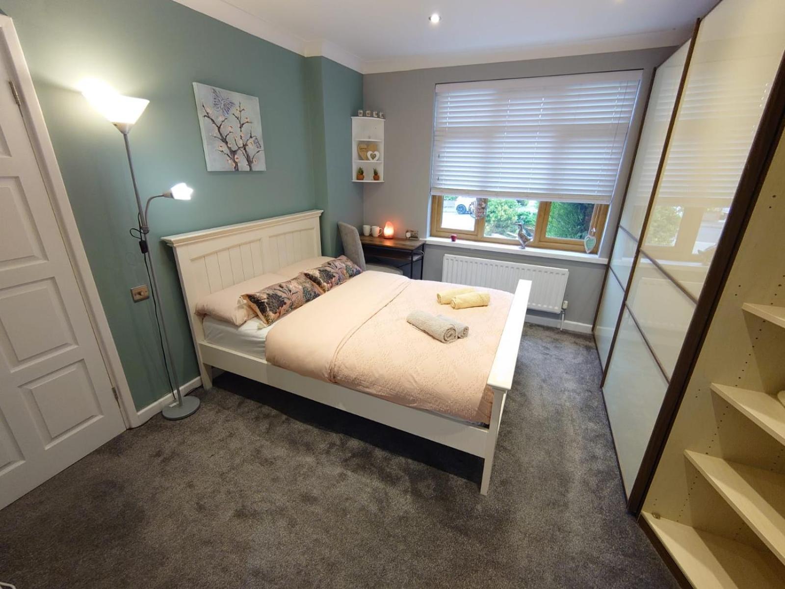 Lovely Room With Ensuite In A Quiet House Rayleigh Exteriér fotografie